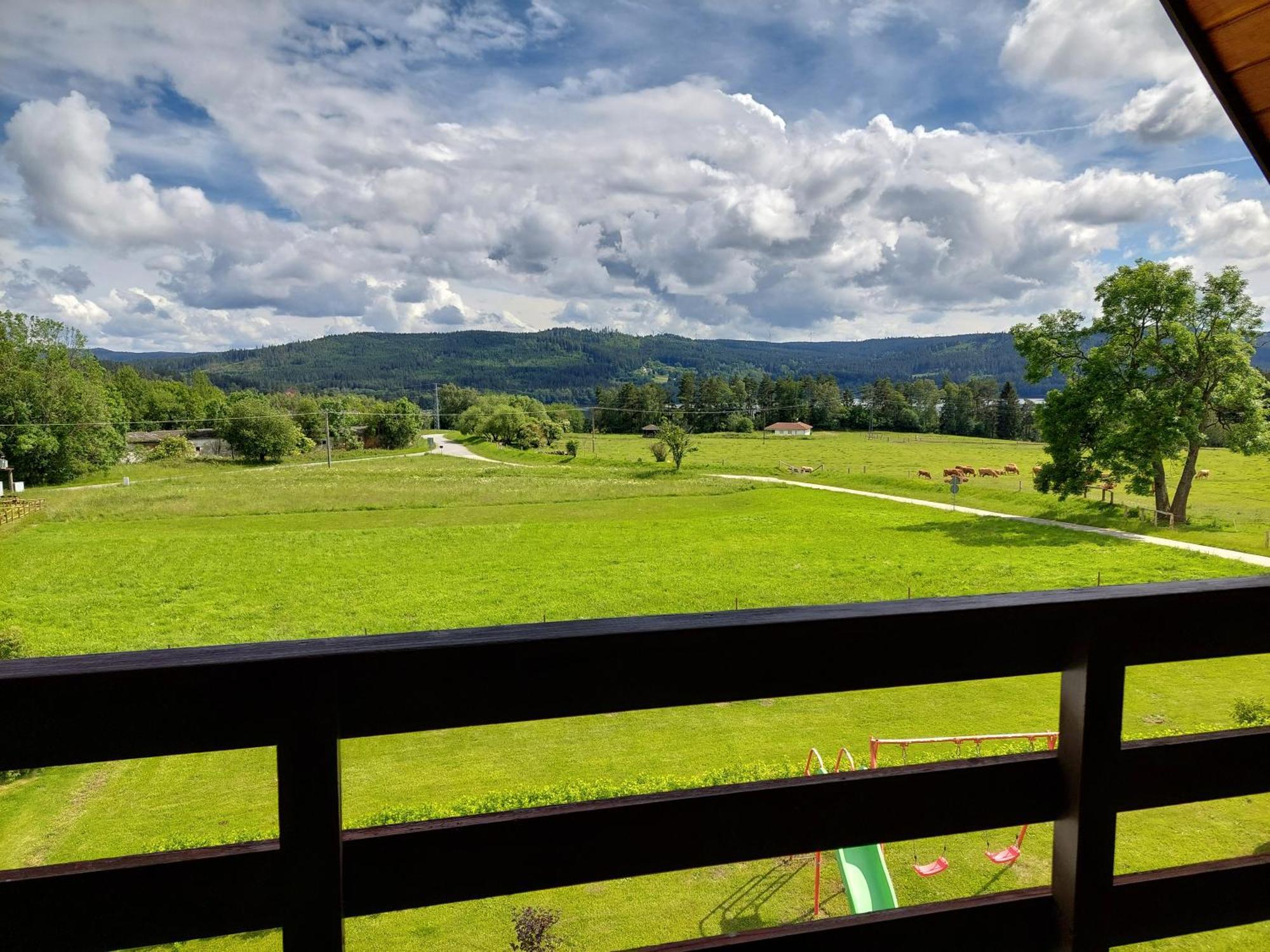 Penzion Slupecna Lipno nad Vltavou Eksteriør billede
